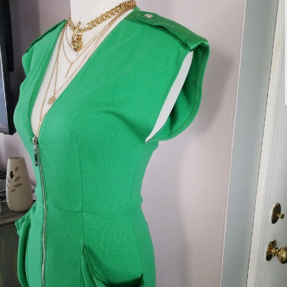 Dress - Picture 4 of 6